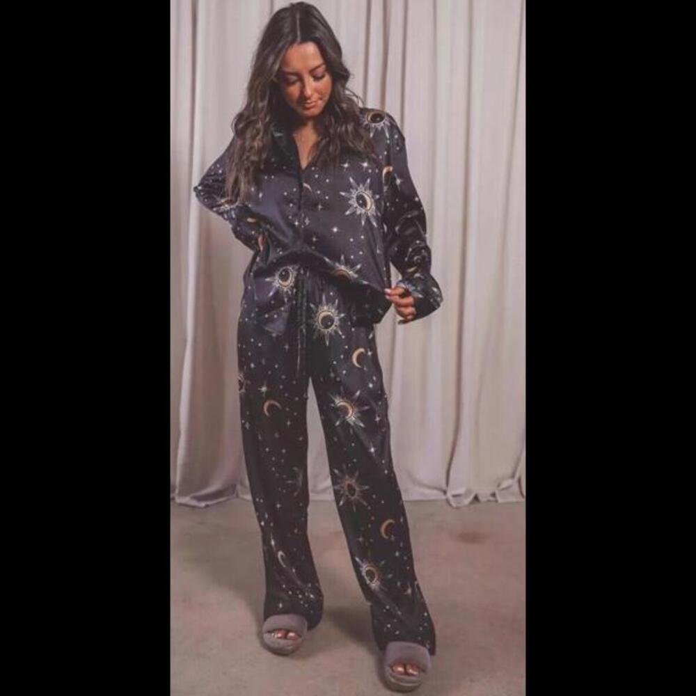 Show Me Your MuMu Starry Night Pajama Set